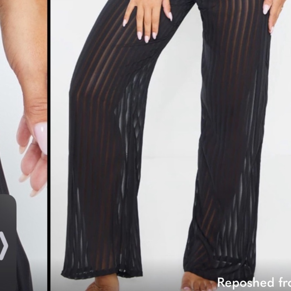 Pretty Little Things NWT Black Sheer wide leg beach trousers - Picture 4 of 5